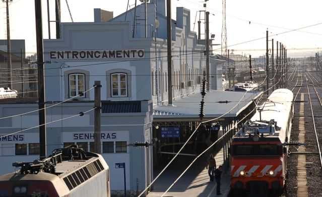 T1+1 Remodelado entroncamento -santarem, nossa senhora de fatima
