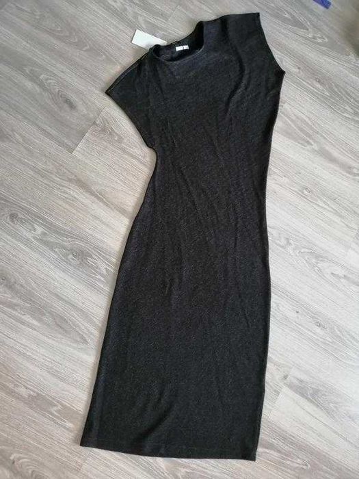 Платье zara m, l драпировка, деми  зима вискоза с начесом