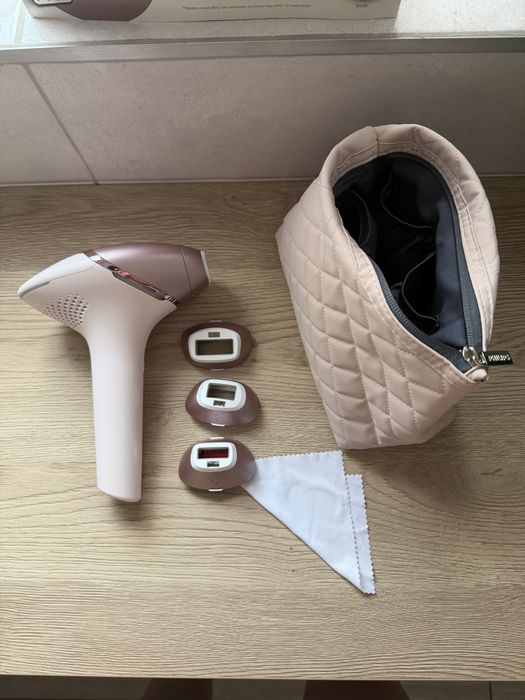 Depilator laserowy IPL Philips Lumea 9900
