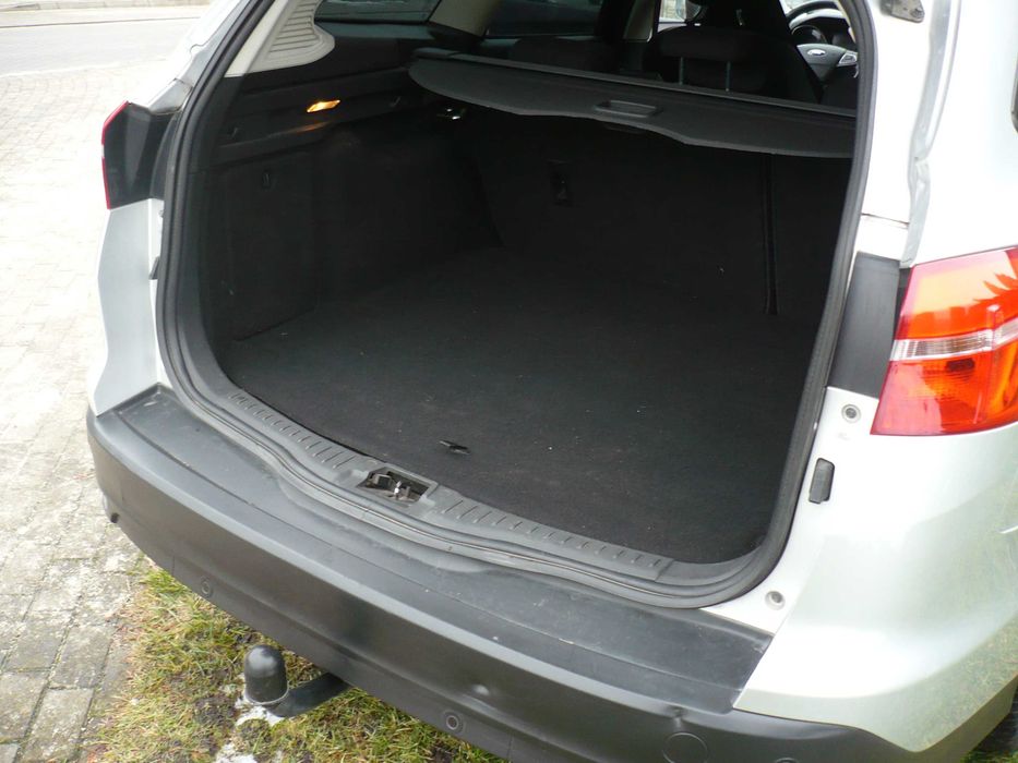 Ford Focus Kombi. Sprzedam lub zamiana na mniejsze auto.