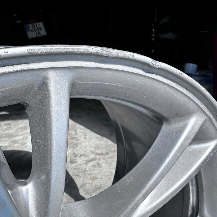 Диск 19" Tesla Y  б/в ремонтований