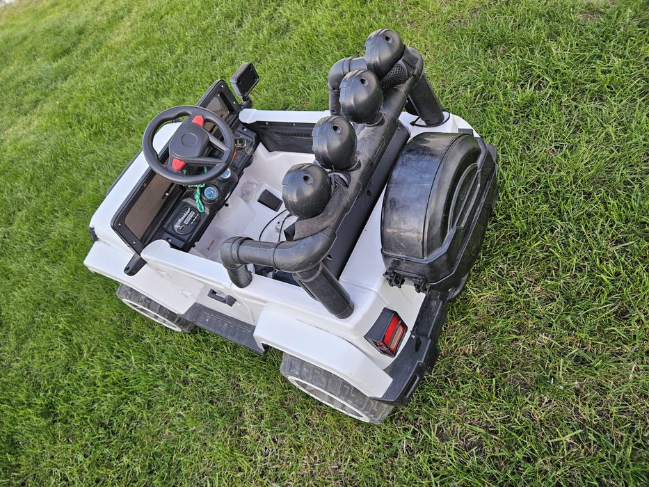 Samochod na akumulator dla dzieci