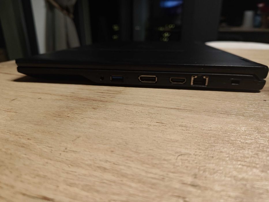 Laptop Fujitsu Lifebook E458 i5 7gen. MVME win 11