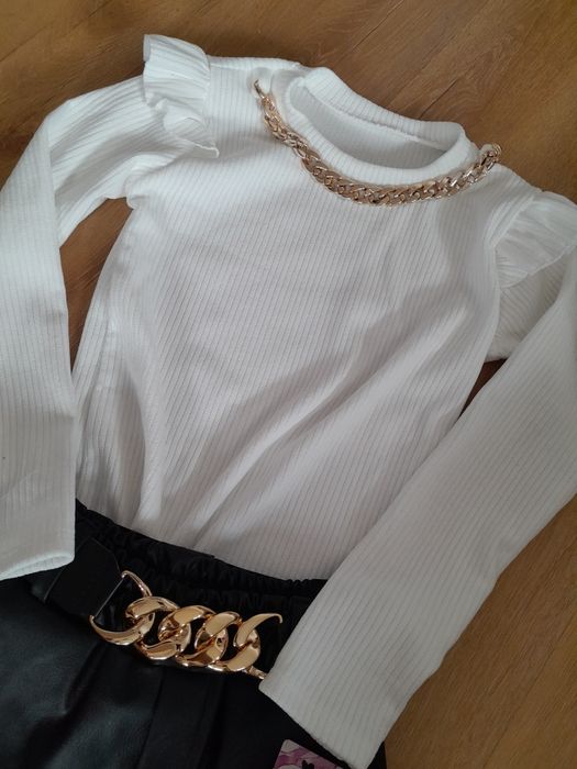 Biała bluzka z łańcuszkiem 12 lat 152 146