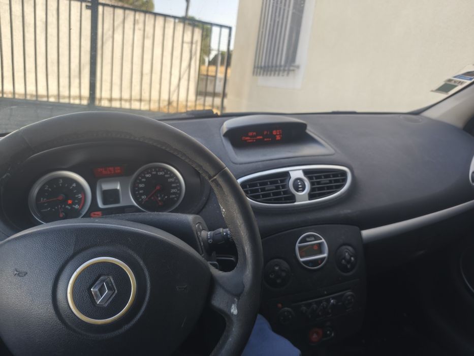 Renault Clio  1,5 Dci (reservado)