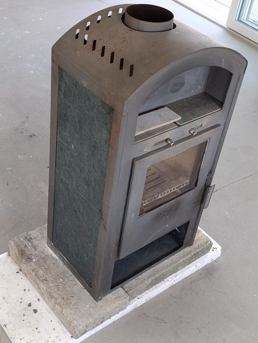 Piec koza kominek z rurami