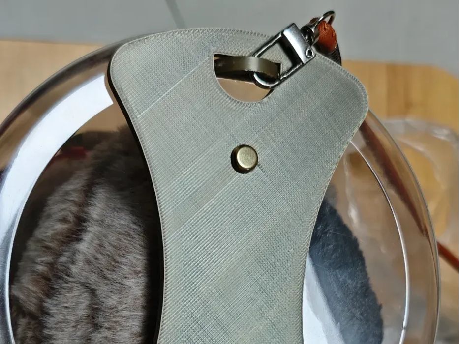 Acessório para Cesto de Roupa de Bonecas