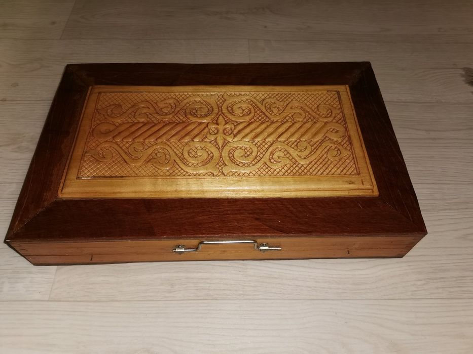 Нарды настольные стандартные Игра