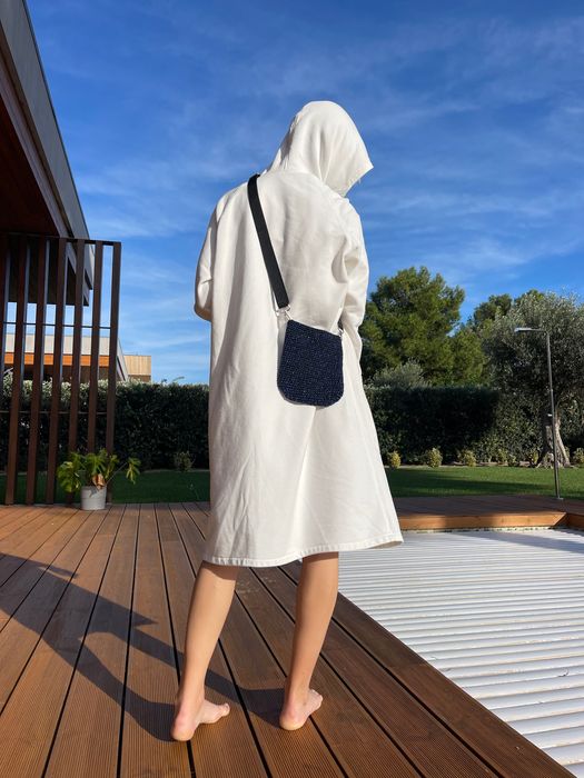 Knitted Bag black metallic blue Bolsa em malha preta azul metálico