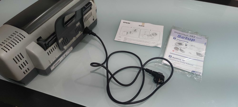 Impressora a Cores Epson Stylus C62 em bom estado