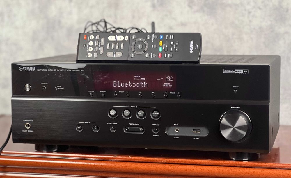 Yamaha HTR 4068 amplituner 5.1 Bluetooth WiFi HDMI MusicCast