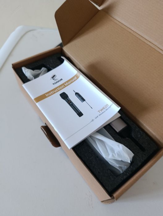 Bezprzewodowy Mikrofon UHF TONOR TW-620 – Idealny do Karaoke, Prezenta
