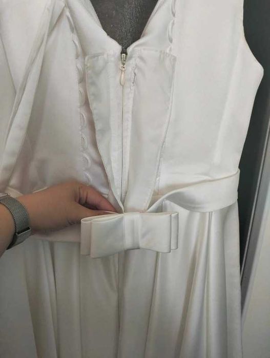Suknia ślubna gorsetowa
