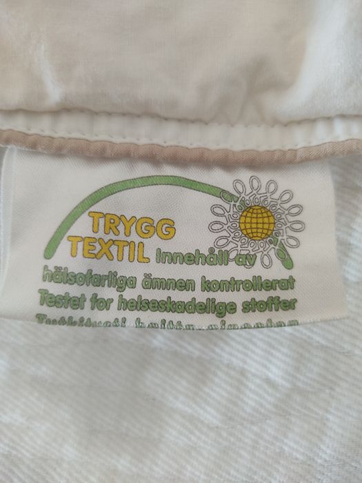 Edredom de cama de casal, interior de penas respirável. 2,40x2,20.