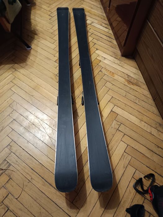 Горные лыжи Atomic