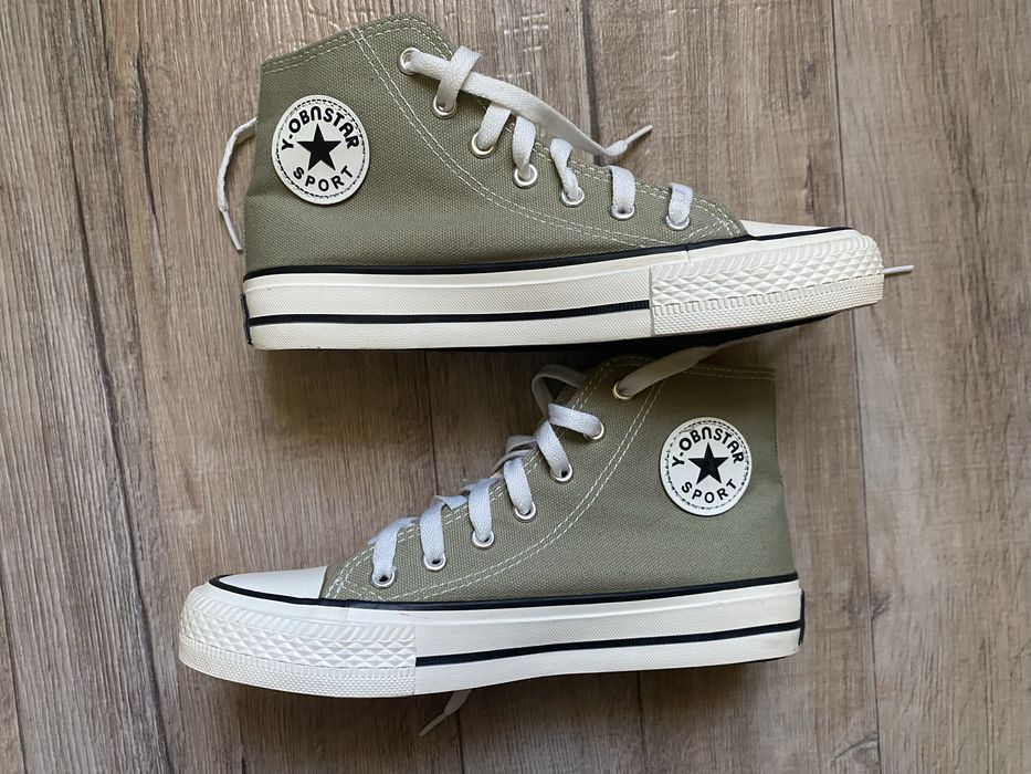 Кеди жіночі в стилі Converse