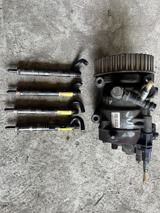 Тнвд r9042a014a топливний насос паливний насос форсунки ejbr02101Z