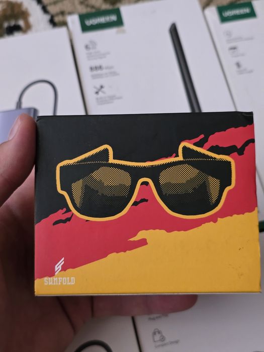 Сонцезахисні окуляри Sunfold Polarized — складні, з поляризацією та UV-захистом