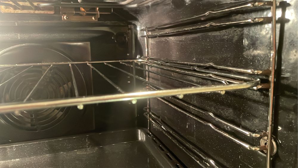 Forno eletrico com todos acessorios