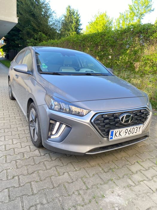 Hyundai Ioniq Platinum Exclusive