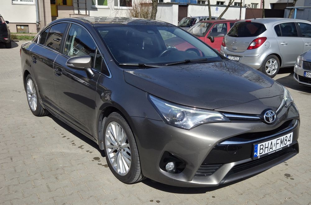 Toyota Avensis T27 sedan , super stan , salon polska, bezwypadkowe