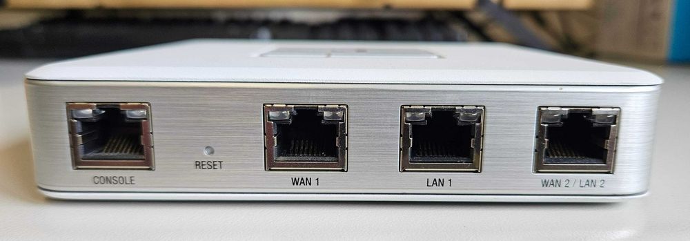 Ubiquiti UniFi Security Gateway (USG) — router/firewall UniFi