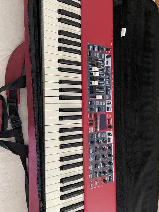 Nord electro 6D 73  + Saco
