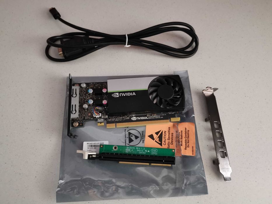 LENOVO Tiny (mini komputer) nVidia Qudaro T1000 GDDR6 4GB