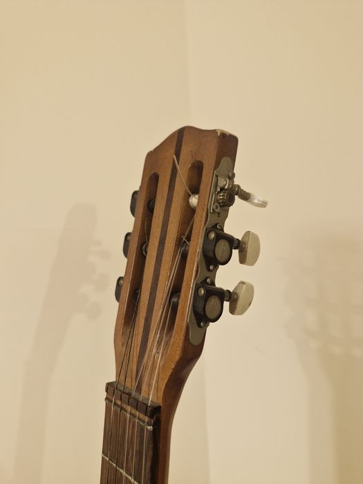 Gitara defil akustyczna
