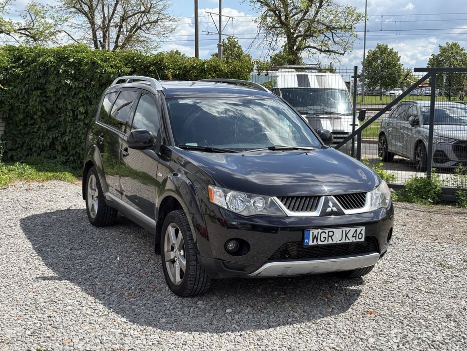 Mitsubishi Outlander 2007 2.0 Diesel Manual Klimatyzacja Car Play 7 Osobowy Hak