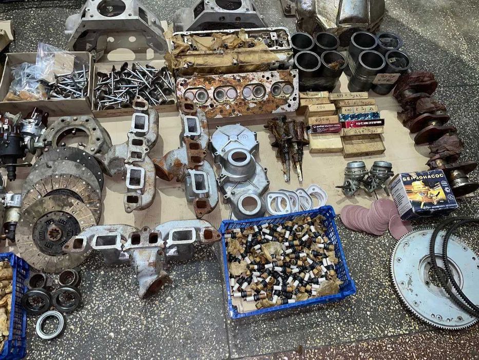 Запчастини двигуна Уаз 452, Уаз 469, Газ 21, Газ 22, Газ 24, Газ 2410