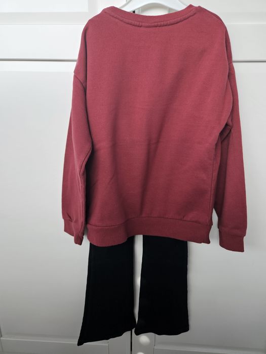 Komplet bluza z Myszką Miki i dzwony 140r.