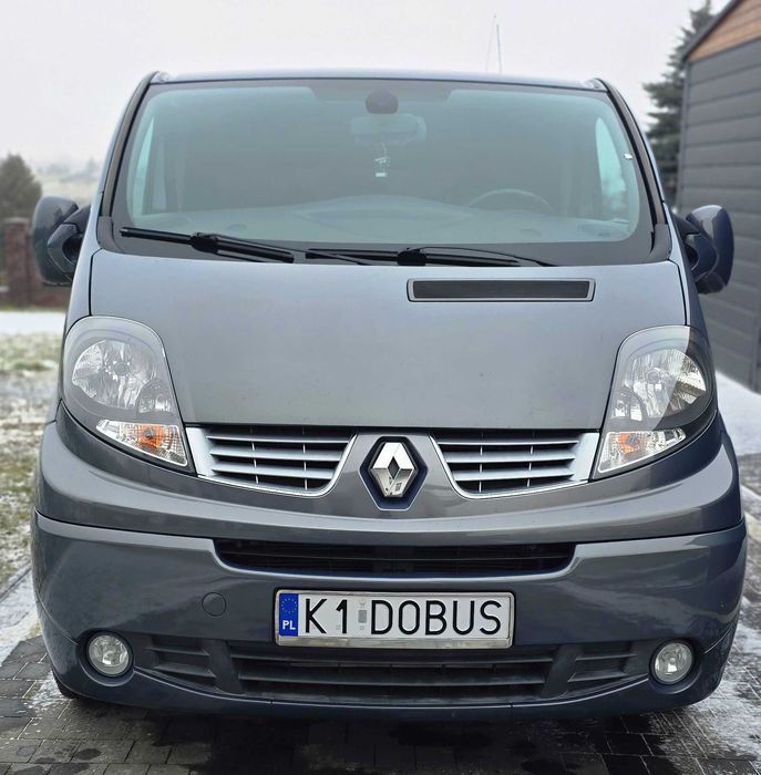 Renault Trafic Black Edition