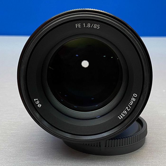 Sony FE 85mm f/1.8