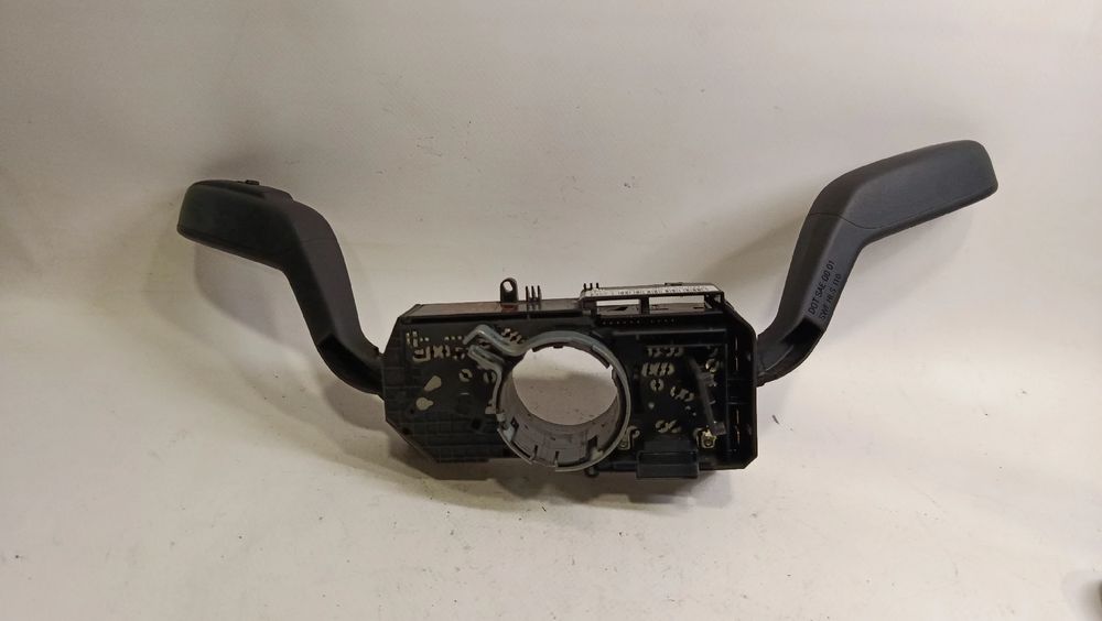 Conjunto / manetes de luzes e limpa vidros SEAT Ibiza IV (6J5, 6P1)