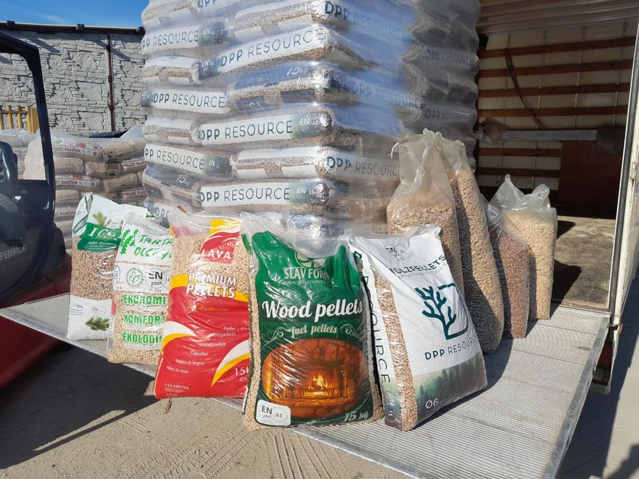 Pellet sosnowy drzewny od producenta