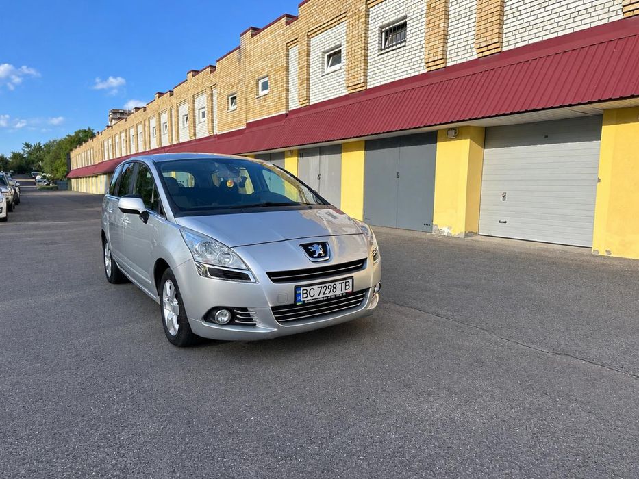 Пежо 5008 Дизель Автомат 7 місць
