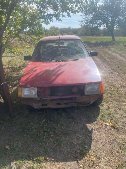 Продам запчасті на таврію