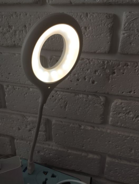 Лампа, від  USB,