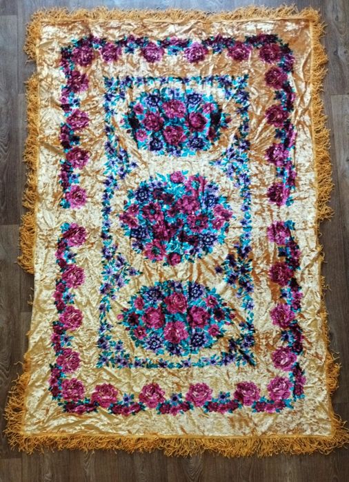 Килим-покривало нове раритетне