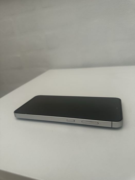 Samsung Galaxy S24 FE 5G 128GB(Świetny stan)