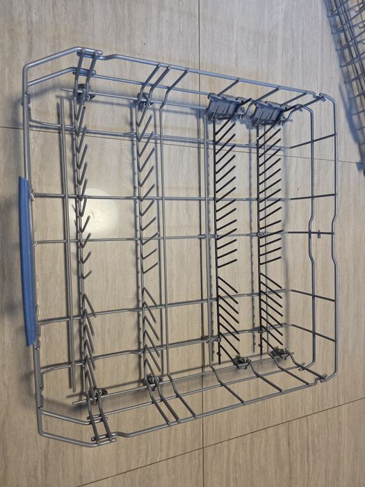 Oba Kosze do zmywarki bosh serii 5 do zabudowy 60 cm