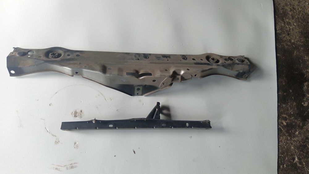 Pas przedni Lexus RX II 03-08r