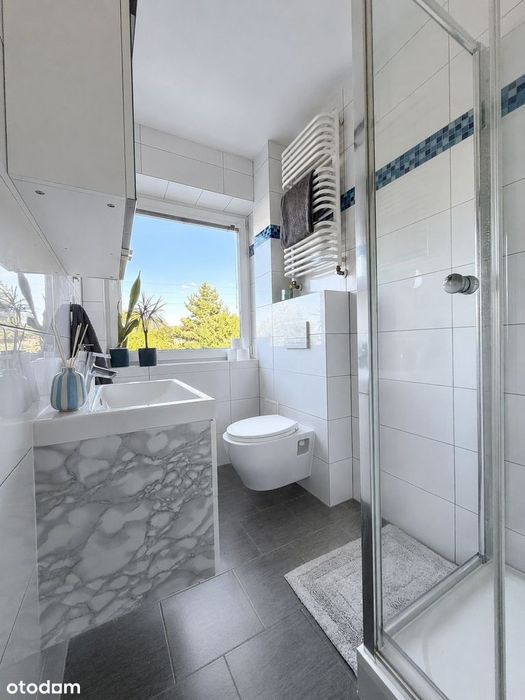 67 m² | 3 pokoje | jasne i dwustronne | I piętro | kameralnie | zieleń