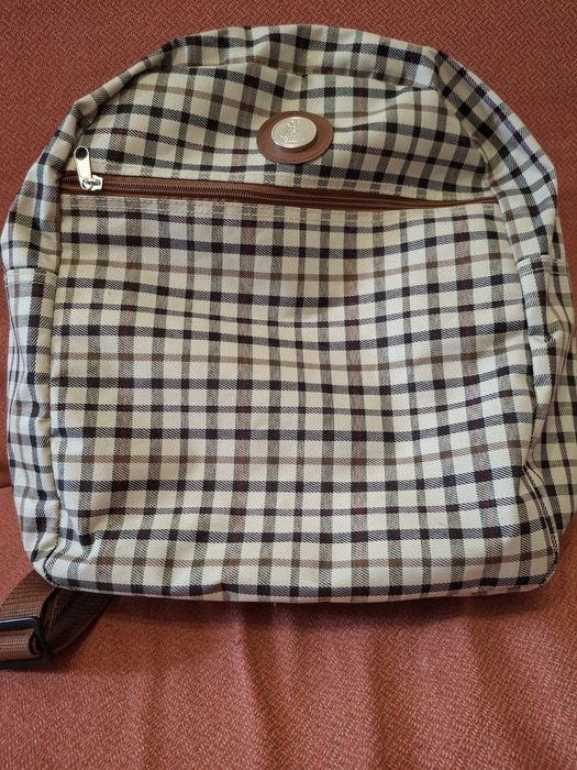 Plecak w kratę w stylu Burberry klasyczny wzór