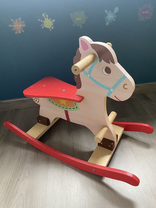 Cavalinho de madeira