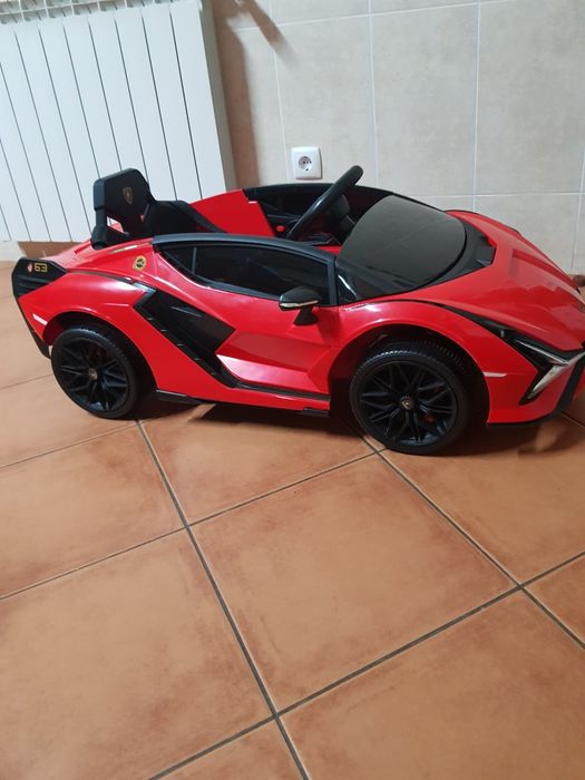 Carro eletrico novo (ate aos 4 anos)