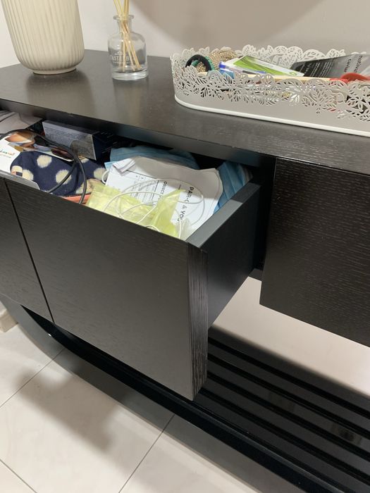 Móvel aparador wengé e preto