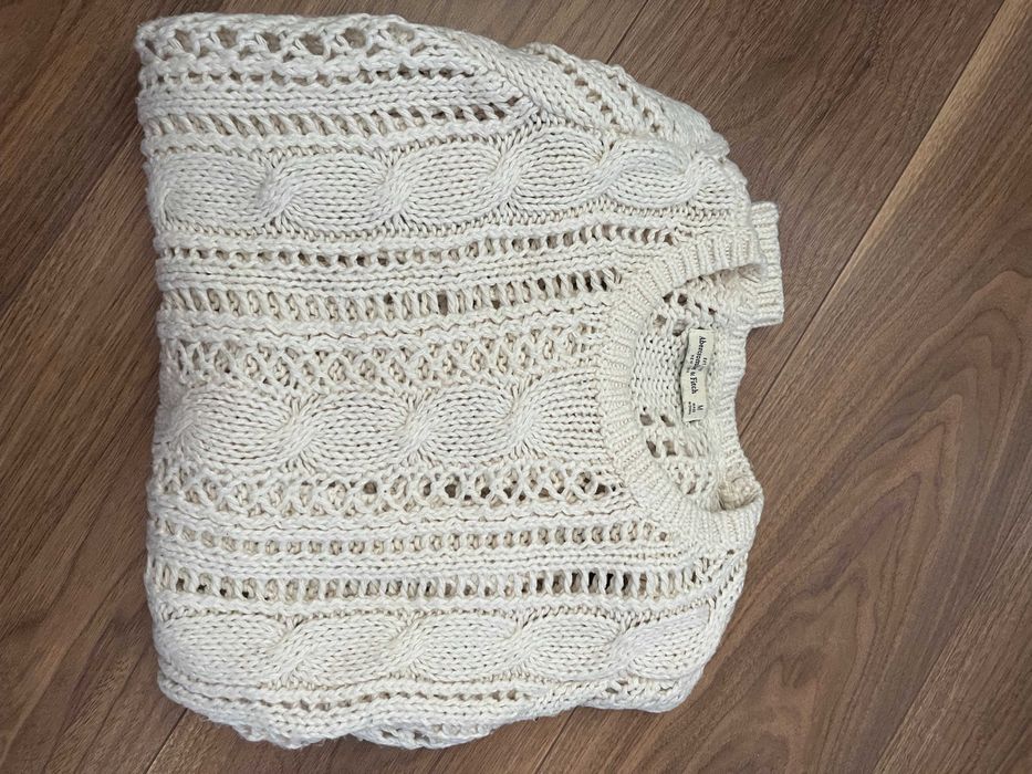 Ażurowy sweterek Abercrombie & Fitch