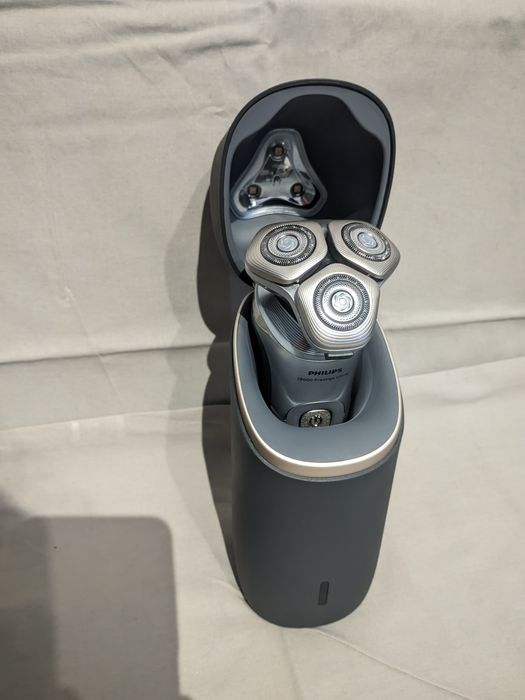 Philips XP9404/46 - máquina de barbear NOVA